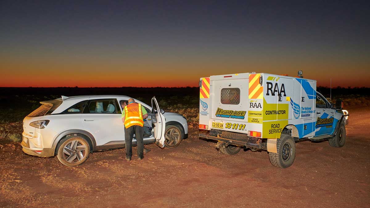 澳大利亞車隊在Nexo打破氫燃料汽車?yán)锍碳o(jì)錄