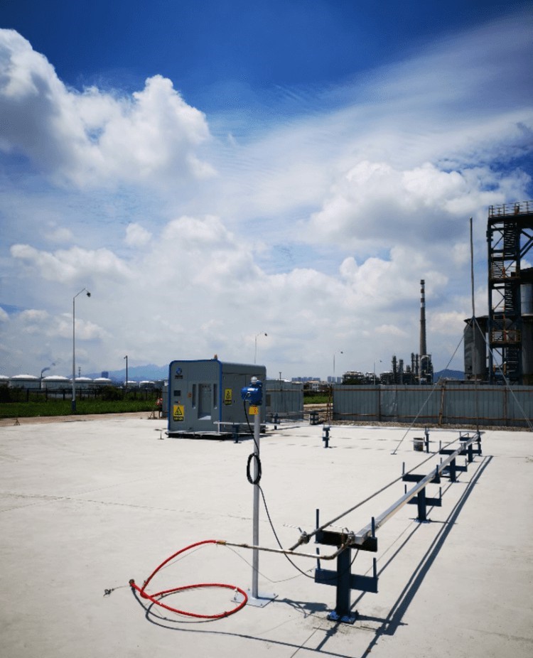 “青島的車加青島的氫”提速！ 青島生產(chǎn)的燃料電池氫率先通過(guò)權(quán)威機(jī)構(gòu)檢測(cè).jpg