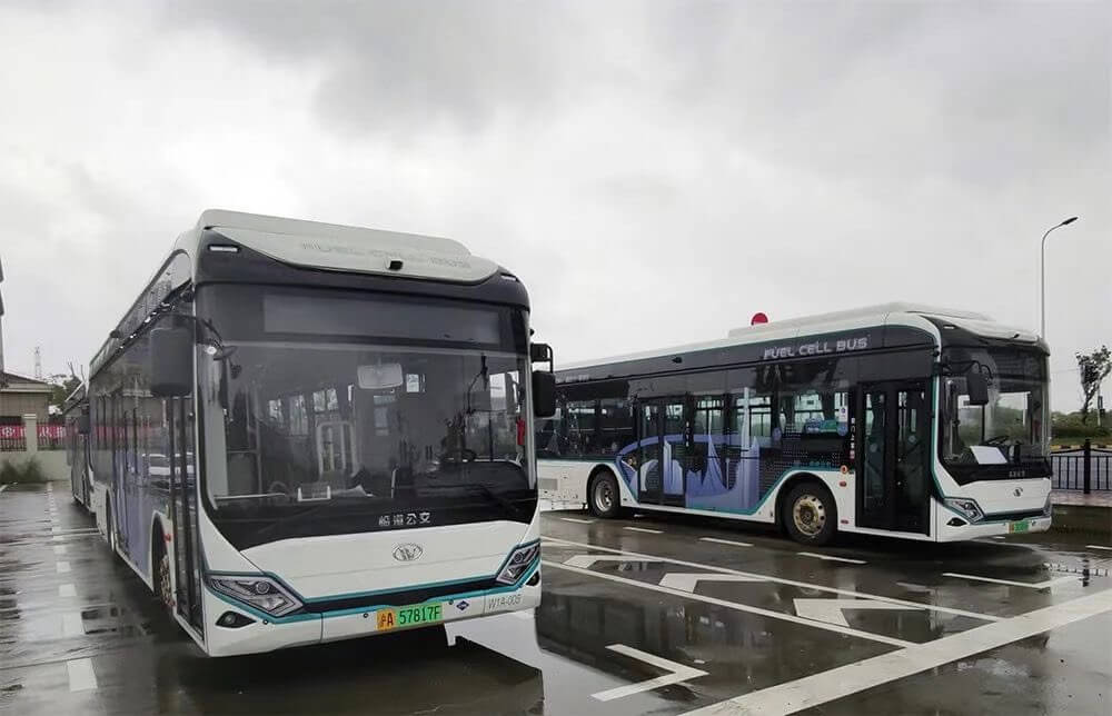 上海氫能公交即日起在臨港運營，可使用數字人民幣乘車.jpg