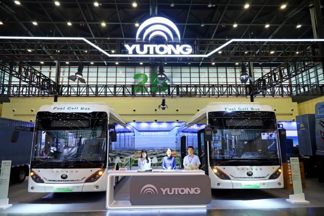 宇通新能源產品亮相2023第十一屆鄭州國際新能源汽車博覽會.jpg